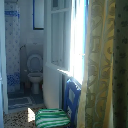 Ta Vrachakia *